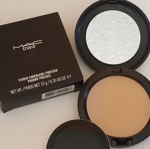 NWT - MAC Studio Careblend Pressed Powder